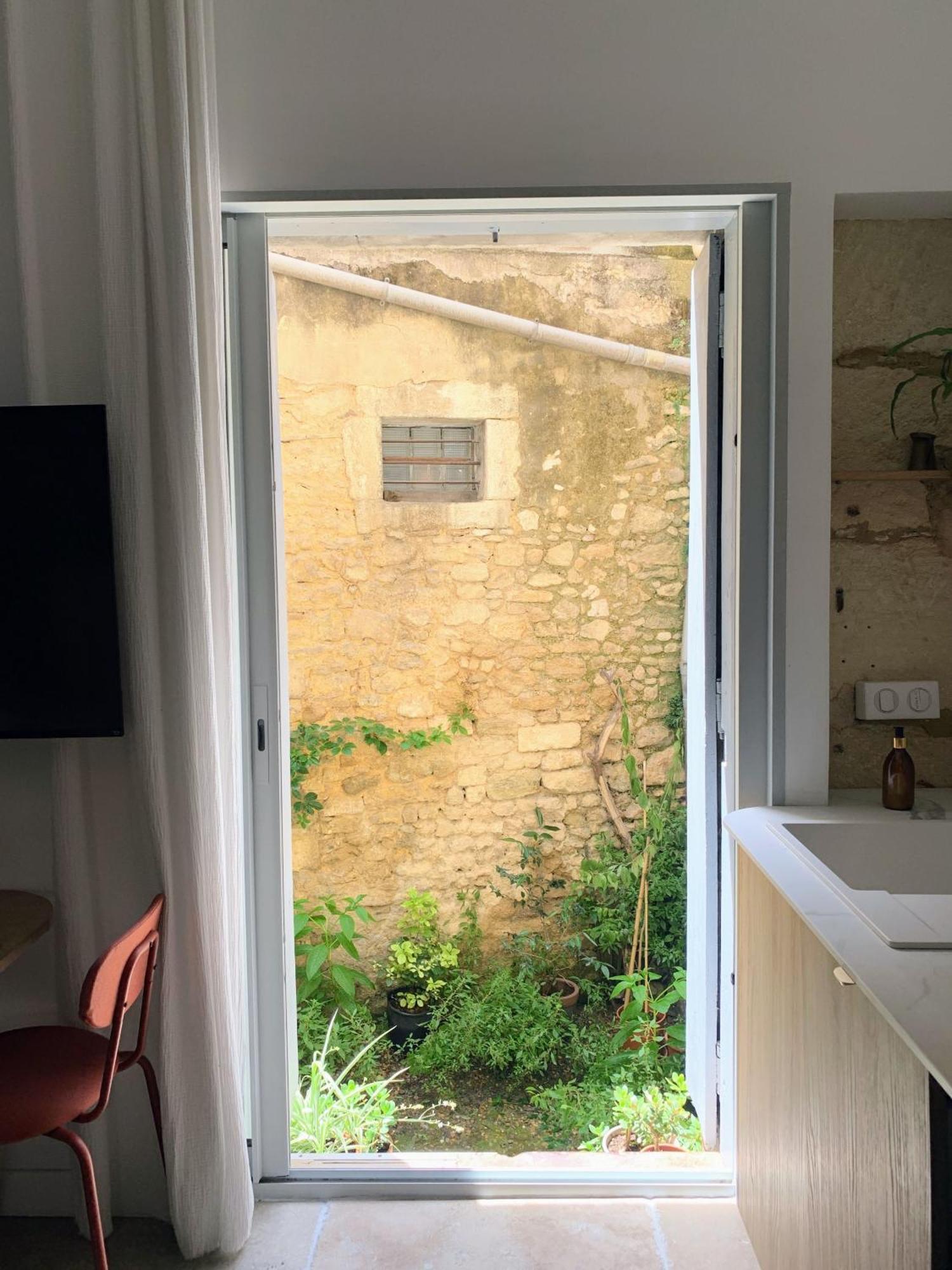 Home Chic Home - Les Suites De La Comedie Montpellier Værelse billede